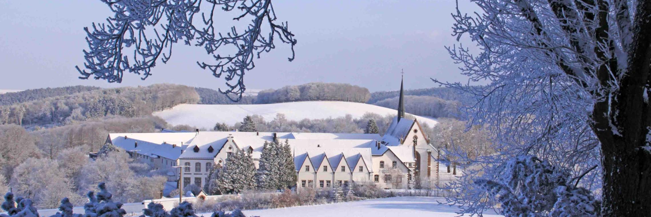 Winter - Ansicht vom Ehrenfriedhof